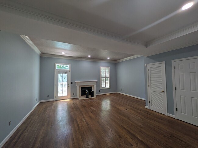 Foto del edificio - 3437 Golf Club Ln