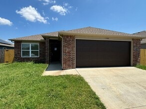 Building Photo - 1382 S Scissortail Ln