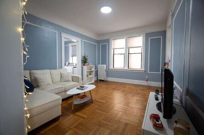 Foto del edificio - 6601 Broadway