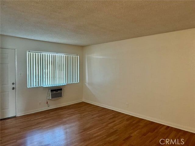 Building Photo - 4830 Canoga St