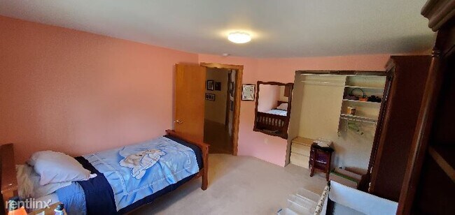 Foto del edificio - 1 br, 1 bath House - 15728 NE 105th Ct