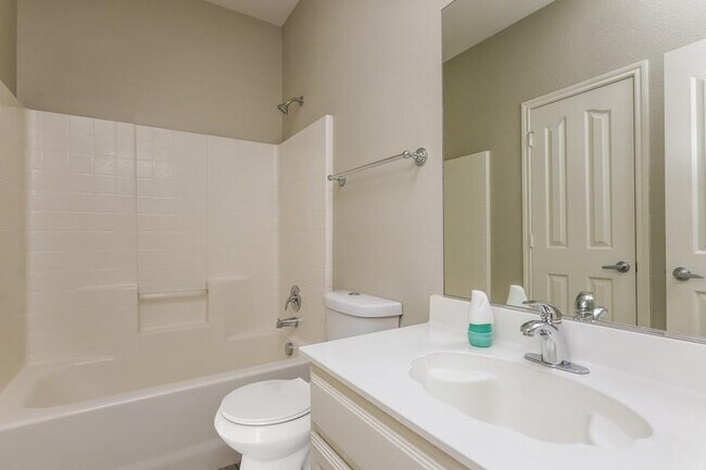 Building Photo - 2316 Charisma Dr