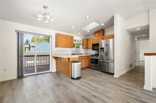 Foto del edificio - 15810 56th Ave W