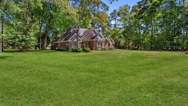 Foto del edificio - 502 Garrett Dr
