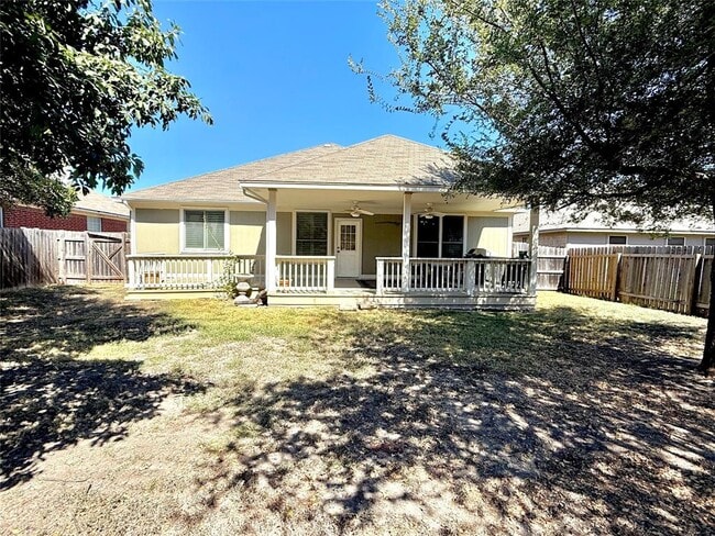 Building Photo - 1511 Freestone Dr