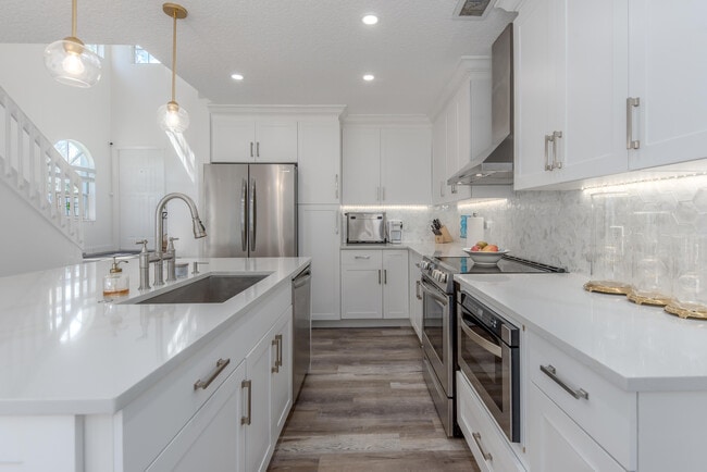 Building Photo - 1221 Ocean Dunes Cir