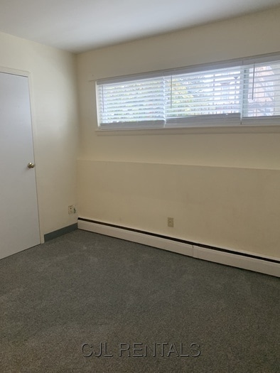 Building Photo - 7 Spruce St