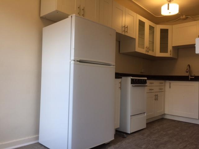 Building Photo - 1 bedroom in Seattle WA 98122