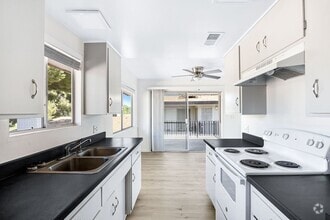 Building Photo - 55150 Airlane Dr