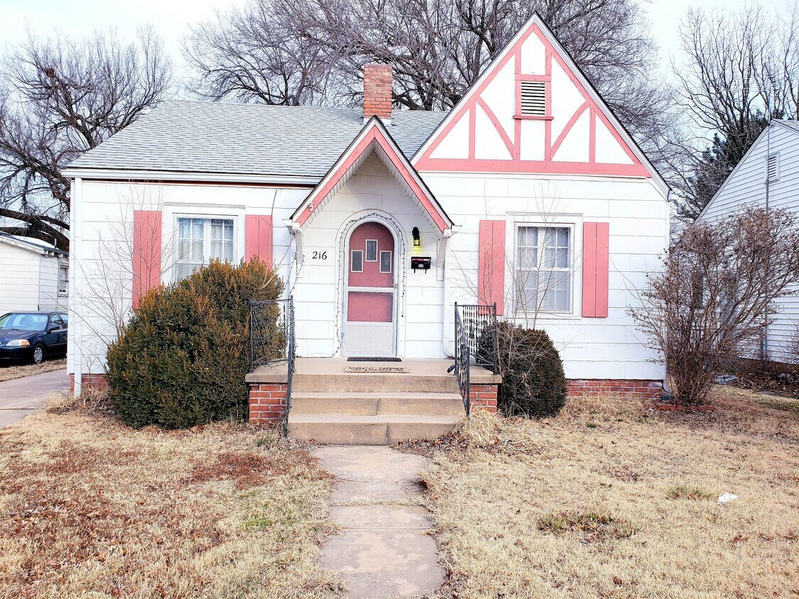 216 S Meridian Ave, Wichita, KS 67213 House Rental in Wichita, KS