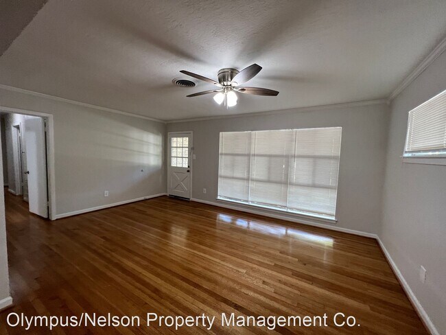 Building Photo - 4 br, 2.5 bath House - 101 Palm Ln