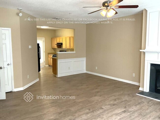 Foto del edificio - 202 Riverstone Commons Cir