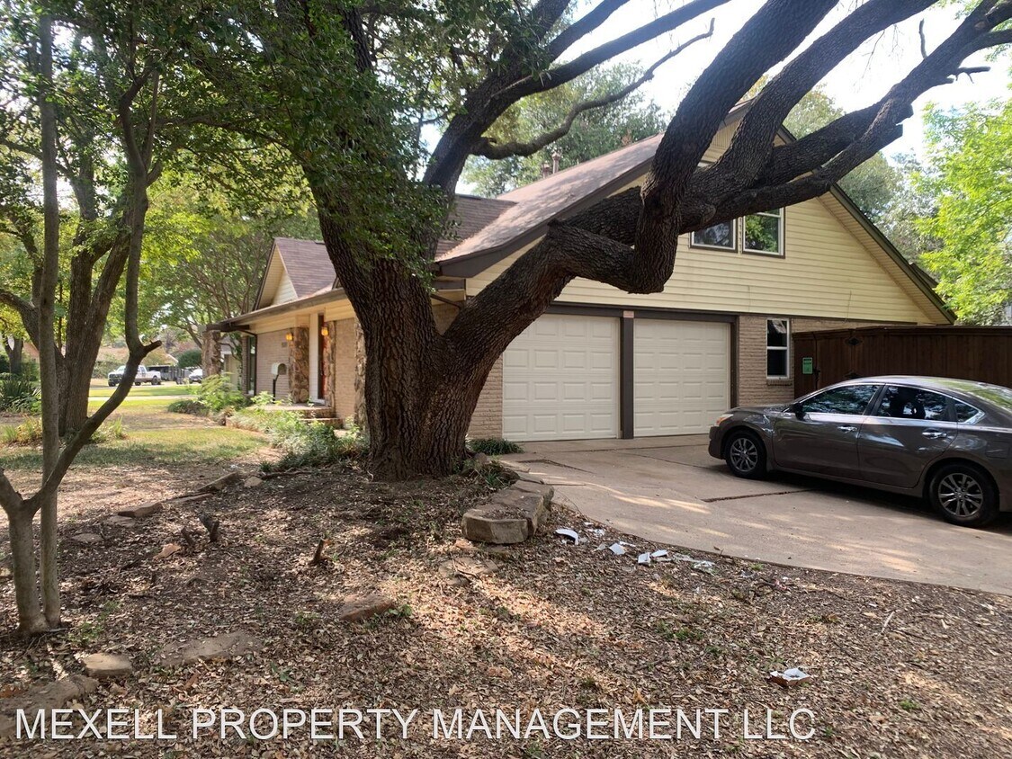 Primary Photo - 4 br, 2 bath House - 1001 N GLOUCESTER ST
