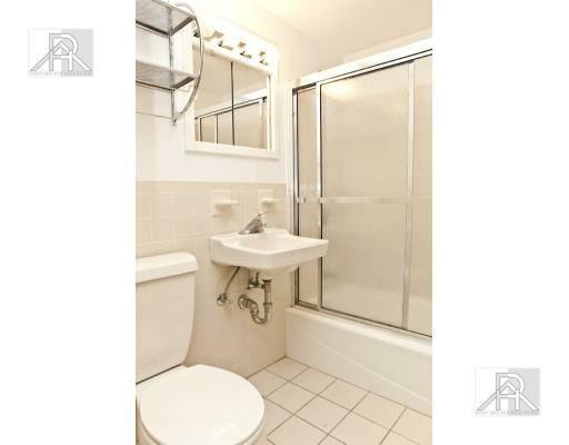 Foto del edificio - 0 bedroom in Brookline MA 02446