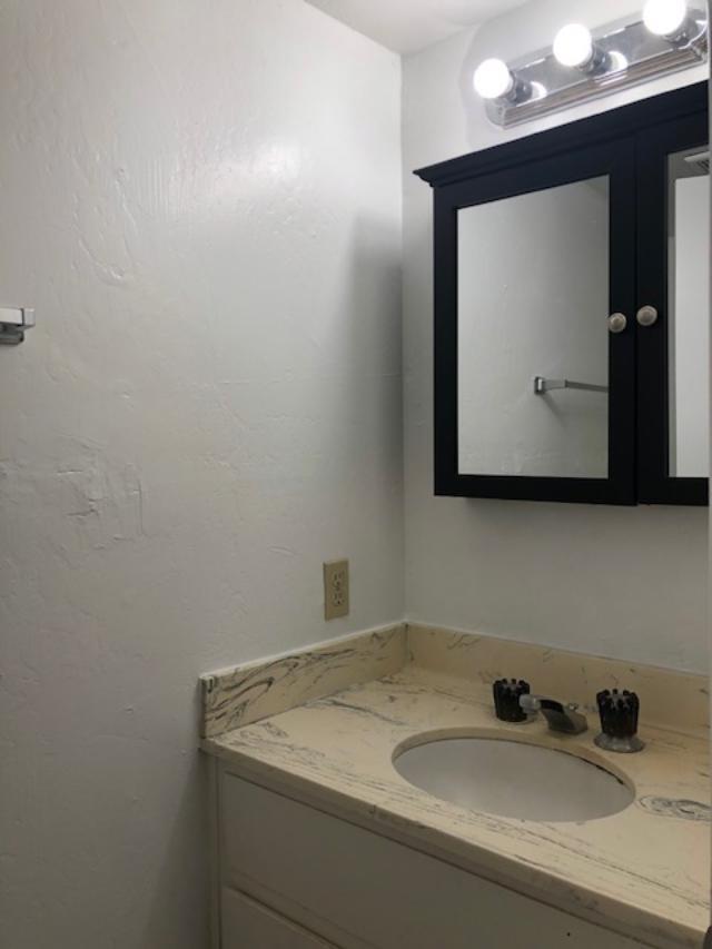 Foto del edificio - 888 Greenfield Ave