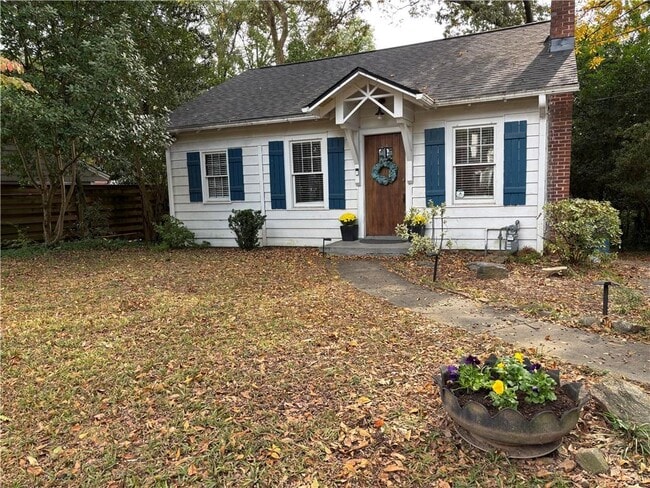 Building Photo - 293 Springdale Dr NE