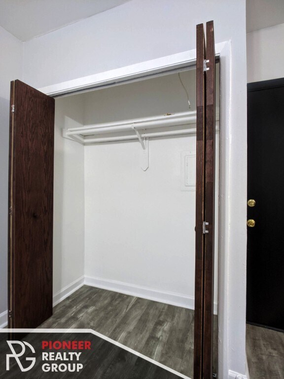 Foto del edificio - 5710 N Winthrop Ave