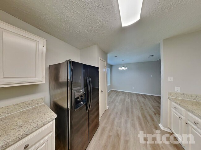 Foto del edificio - 21402 Golden Dove Dr