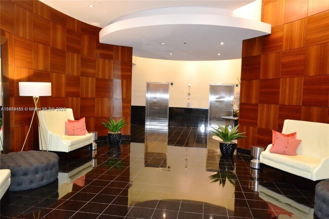 Foto del edificio - 3000 Coral Wy