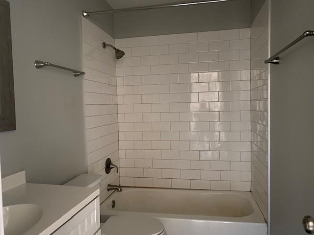 Building Photo - 2532 Charlotte St