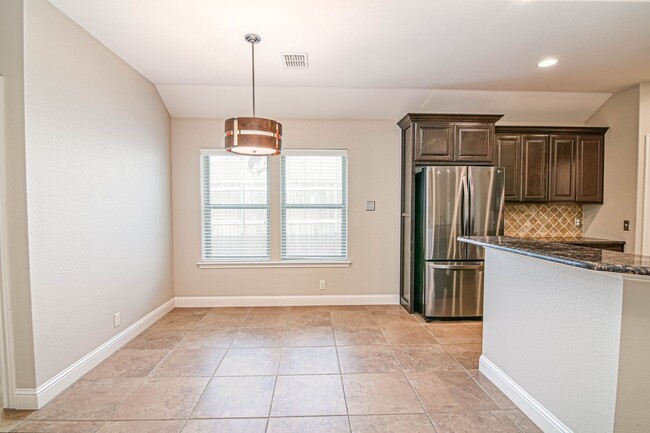 Foto del edificio - 809 Woodland Park Ave