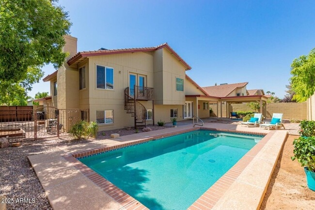 Foto del edificio - 2780 W Kent Dr