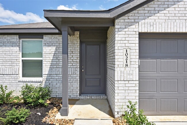 Foto del edificio - 10218 Prairie Dunes Ln