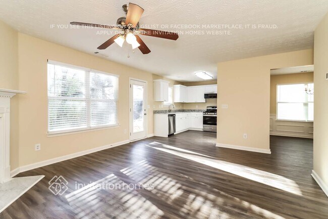 Foto del edificio - 9448 Lakeview Rd