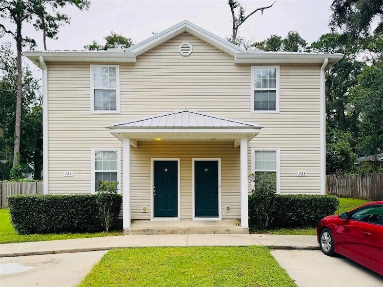 Photo - 924 Ashburn Drive Unit 2