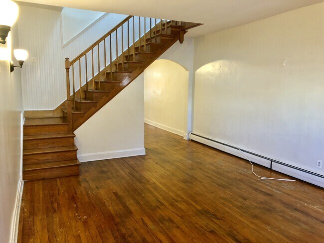 Foto del edificio - 3444 Chestnut Ave