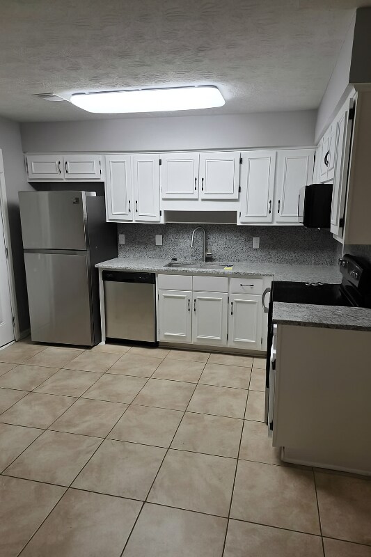 Foto del edificio - 50 Sommerset Dr