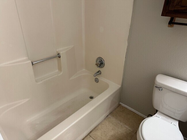 Foto del edificio - Updated Townhome in Irving!!
