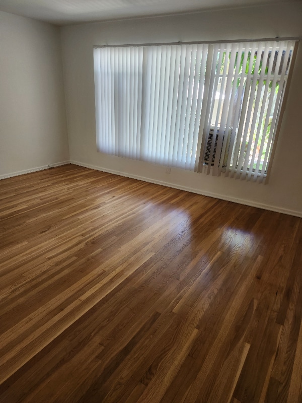 Building Photo - 1347 N Alta Vista Blvd