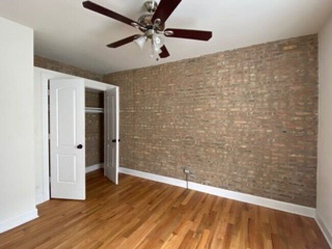 Building Photo - 4734 N Whipple St