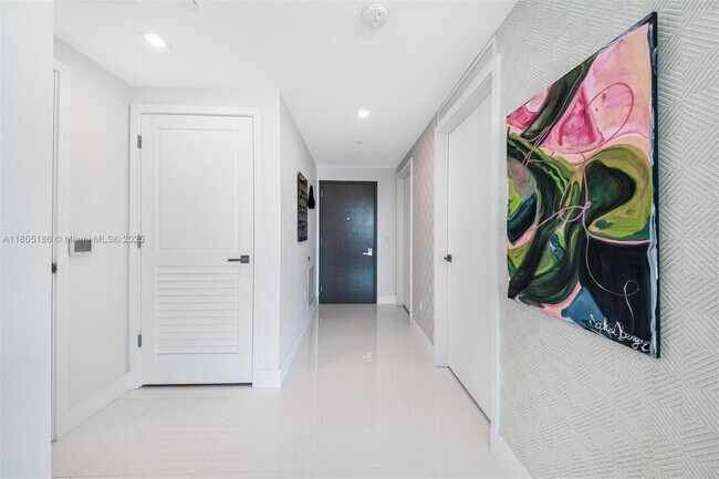 Foto del edificio - 1080 Brickell Ave