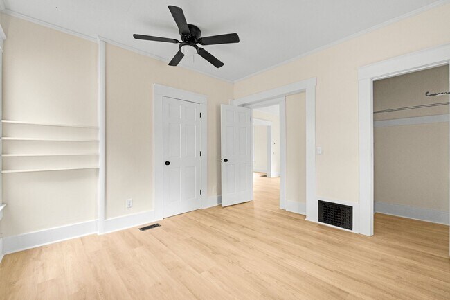 Foto del edificio - 3 bedroom house in Kendallville! CHRISTMAS SPECIAL!!