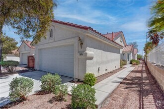 Building Photo - 5694 Snow Drop St