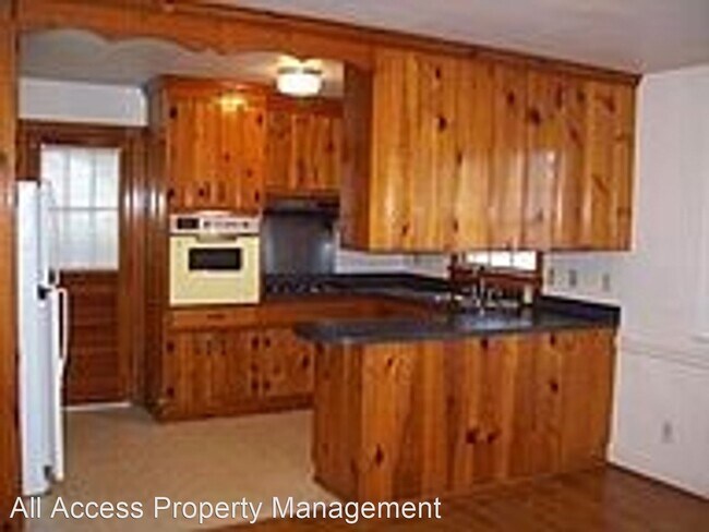 Building Photo - 3 br, 1.5 bath House - 4306 Race Street
