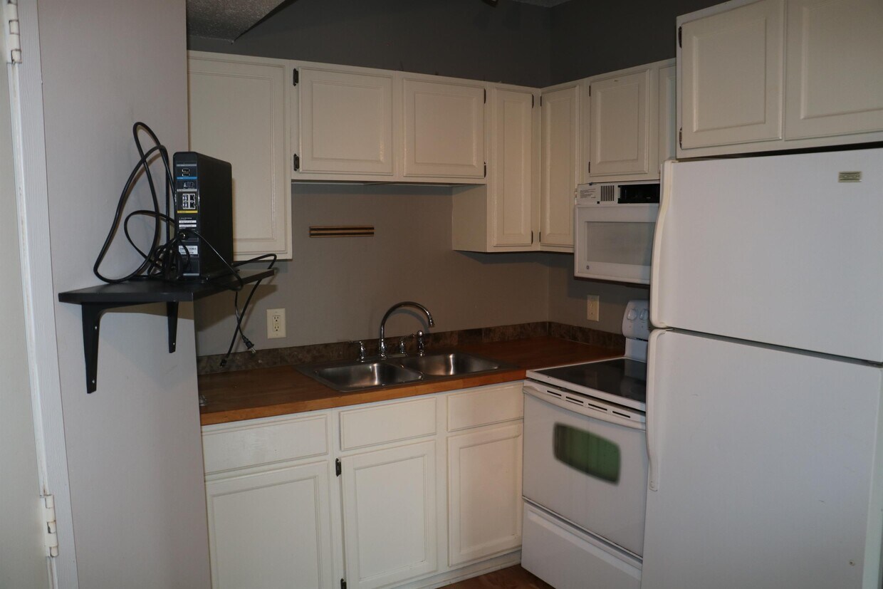 Foto principal - 3734 Chicago Ave