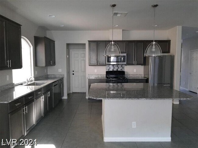 Building Photo - 7289 Mer Soliel Ct