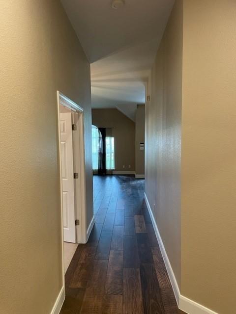 Foto del edificio - 9023 Mountain Mist Ln
