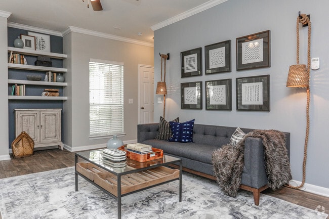 Interior Photo - Villages of Briar Forest