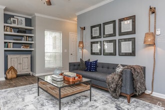 Interior Photo - Villages of Briar Forest