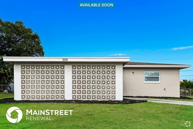Building Photo - 2155 Tropic Ave