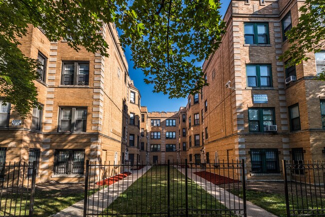 5040 W Quincy St Apartments - Chicago, IL | Apartments.com