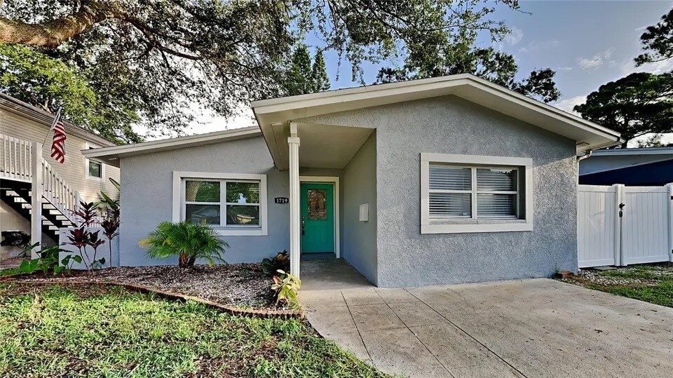 1719 Shore Acres Blvd NE, Saint Petersburg, FL 33703 House Rental in Saint Petersburg, FL