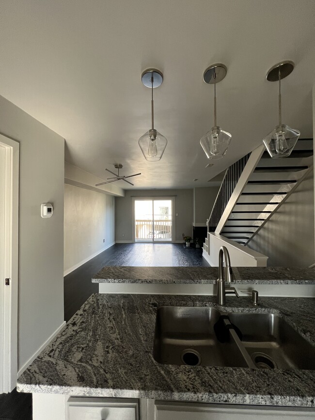 Foto del edificio - 1515 E Ocean View Ave