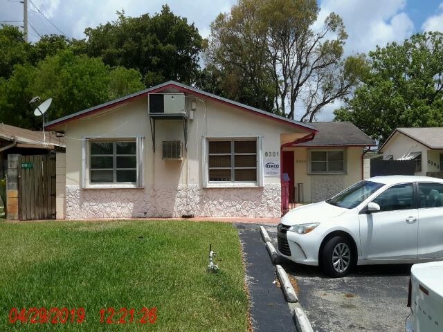 Primary Photo - 6301-6303 Sherman St