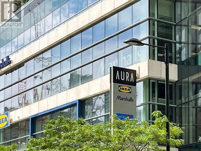 Photo du bâtiment - 386-4386 Yonge St