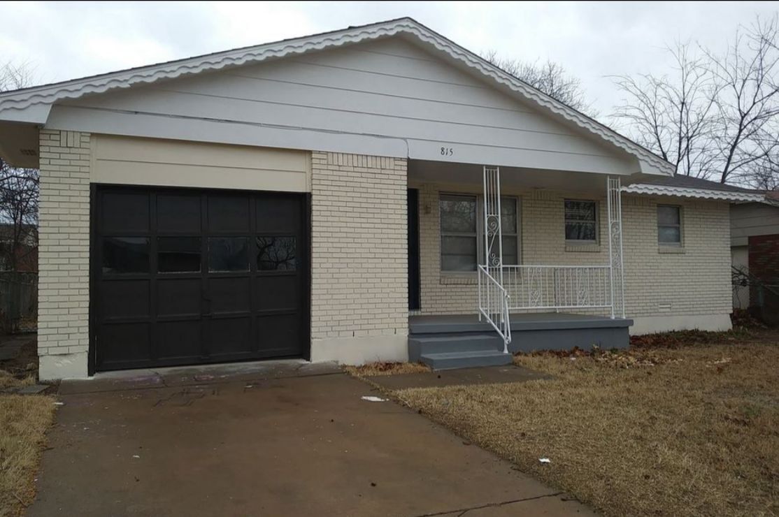 Foto principal - 815 NW 58th St